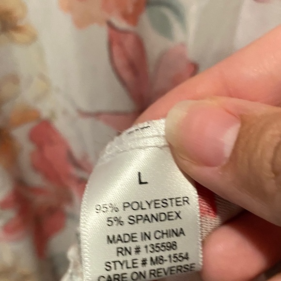 Cure Size Large Floral Ruffle Kimono/Robe Top - Picture 7 of 9